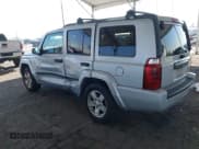 ✅ 2006 Jeep Commander • VIN: 1J8HH48K76C329934 • Лот: 41528939. Опубликован ранее на IAAI с пробегом 180 006 миль. Бесплатный доступ к архиву аукционных продаж из США и подробный отчёт об истории автомобиля на DreamBid. Изображение 3.