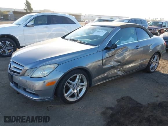 ✅ 2012 Mercedes-Benz E 350 • VIN: WDDKK5KF3CF147633 • Лот: 43836342. Опубликован ранее на IAAI с пробегом 183 853 миль. Бесплатный доступ к архиву аукционных продаж из США и подробный отчёт об истории автомобиля на DreamBid. Изображение 17.