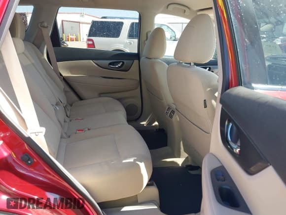 ✅ 2015 Nissan Rogue S • VIN: KNMAT2MT3FP515442 • Lot: 41856422. Listed on IAAI with 105,939 mi. Free auction sales archive from the USA and detailed vehicle history report at DreamBid. Image 8.