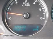 ✅ 2009 Chevrolet Silverado 1500 • VIN: 1GCEC39J69Z174643 • Lot: 42853730. Wystawiony na IAAI z przebiegiem 172 839 mil. Bezpłatny archiwum sprzedaży aukcyjnych z USA i szczegółowy raport historii pojazdu na DreamBid. Zdjęcie 15.