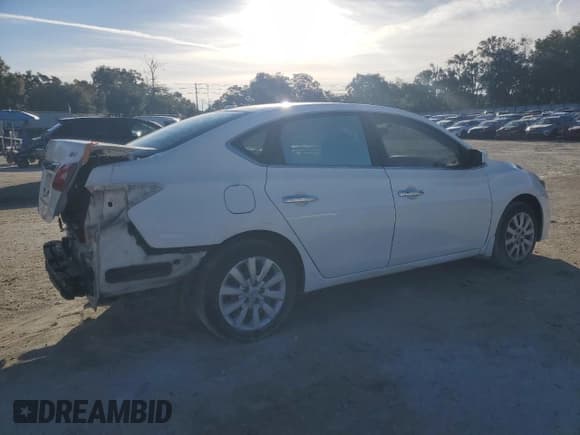 ✅ 2017 Nissan Sentra SR • VIN: 3N1AB7AP2HL719822 • Лот: 92157845. Опубликован ранее на Copart с пробегом 116 698 миль. Бесплатный доступ к архиву аукционных продаж из США и подробный отчёт об истории автомобиля на DreamBid. Изображение 3.