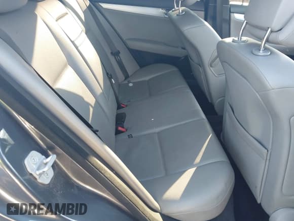 ✅ 2008 Mercedes-Benz C 300 Sport • VIN: WDDGF81X48F150019 • Lot: 43154204. Listed on IAAI with 171,729 mi. Free auction sales archive from the USA and detailed vehicle history report at DreamBid. Image 8.