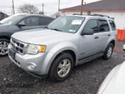 ✅ 2010 Ford Escape XLT • VIN: 1FMCU0DG8AKA46928 • Lot: 43675394. Listed on IAAI with 184,729 mi. Free auction sales archive from the USA and detailed vehicle history report at DreamBid. Image 2.