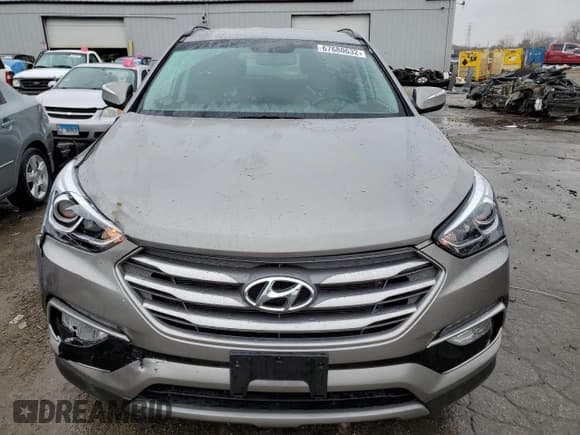 ✅ 2017 Hyundai Santa Fe 2.4L • VIN: 5NMZUDLB9HH043456 • Лот: 67680632. Опубликован ранее на Copart с пробегом 13 430 миль. Бесплатный доступ к архиву аукционных продаж из США и подробный отчёт об истории автомобиля на DreamBid. Изображение 5.