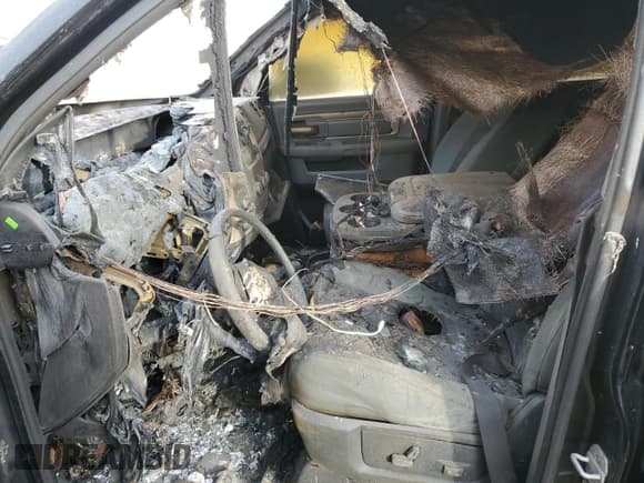 ✅ 2013 Ram 2500 SLT • VIN: 3C6TR5DTXDG547712 • Лот: 43909505. Опубликован ранее на Copart с пробегом Не указан. Бесплатный доступ к архиву аукционных продаж из США и подробный отчёт об истории автомобиля на DreamBid. Изображение 7.