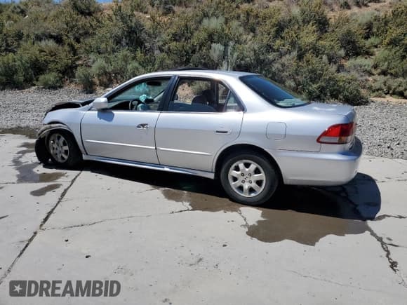 ✅ 2001 Honda Accord EX • VIN: JHMCG66001C023473 • Лот: 61009555. Опубликован ранее на Copart с пробегом Не указан. Бесплатный доступ к архиву аукционных продаж из США и подробный отчёт об истории автомобиля на DreamBid. Изображение 2.