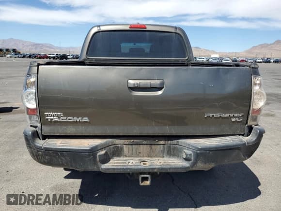 ✅ 2009 Toyota Tacoma PreRunner • VIN: 3TMJU62N79M072571 • Lot: 69843775. Listed on Copart with 228,497 mi. Free auction sales archive from the USA and detailed vehicle history report at DreamBid. Image 6.