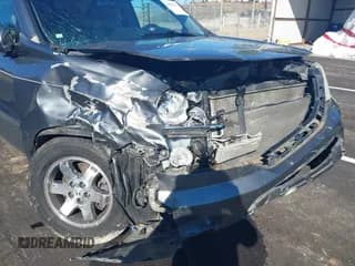 ✅ 2009 Honda Pilot Touring • VIN: 5FNYF38829B016096 • Lot: 43593153. Wystawiony na IAAI z przebiegiem 134 115 mil. Bezpłatny archiwum sprzedaży aukcyjnych z USA i szczegółowy raport historii pojazdu na DreamBid. Zdjęcie 6.