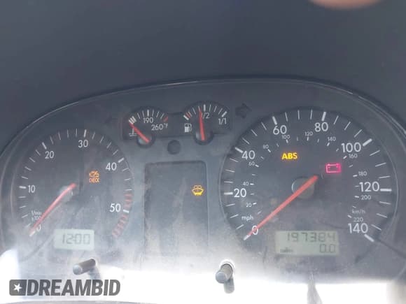 ✅ 1999 Volkswagen Jetta GL • VIN: 3VWRF29M6XM062675 • Lot: 42885184. Listed on IAAI with 197,384 mi. Free auction sales archive from the USA and detailed vehicle history report at DreamBid. Image 7.