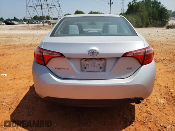 ✅ 2019 Toyota Corolla L • VIN: 2T1BURHE5KC212189 • Lot: 63580495. Listed on Copart with 68,395 mi. Free auction sales archive from the USA and detailed vehicle history report at DreamBid. Image 6.