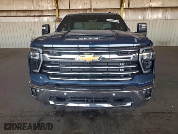 ✅ 2024 Chevrolet Silverado 1500 • VIN: 2GC4WPE74R1148801 • Лот: 91170115. Опубликован ранее на Copart с пробегом 17 885 миль. Бесплатный доступ к архиву аукционных продаж из США и подробный отчёт об истории автомобиля на DreamBid. Изображение 5.