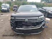 ✅ 2025 Volkswagen Atlas SE • VIN: 1V2KR2CA1SC521856 • Lot: 43172045. Listed on IAAI with 5,060 mi. Free auction sales archive from the USA and detailed vehicle history report at DreamBid. Image 12.