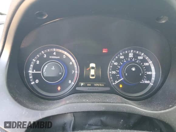 2014 Hyundai Azera Limited z VIN KMHFH4JG1EA410812, wystawiony jako Copart lot #83031084 z przebiegiem 147 615 mil mil oraz Szkoda całkowita • Salvage title. Historia ofert i sprzedaży dostępna na DreamBid. Obrazek 9.