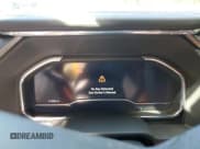 ✅ 2025 GMC Sierra 2500HD Denali Ultimate • VIN: 1GT4UXEYXSF113497 • Lot: 81707805. Wystawiony na Copart z przebiegiem 11 898 mil. Bezpłatny archiwum sprzedaży aukcyjnych z USA i szczegółowy raport historii pojazdu na DreamBid. Zdjęcie 9.