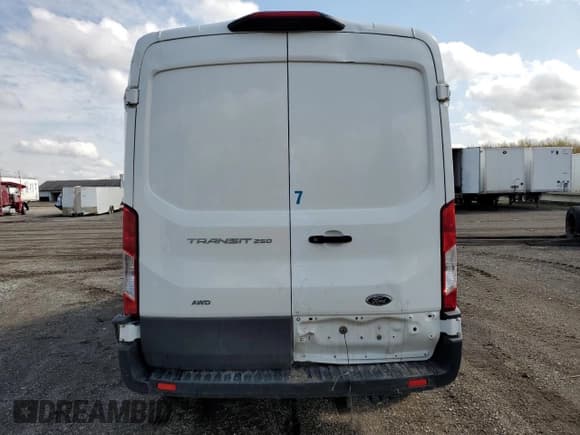 ✅ 2023 Ford Transit Cargo • VIN: 1FTBR2C86PKB48101 • Лот: 53875785. Опубликован ранее на Copart с пробегом 6 003 миль. Бесплатный доступ к архиву аукционных продаж из США и подробный отчёт об истории автомобиля на DreamBid. Изображение 6.