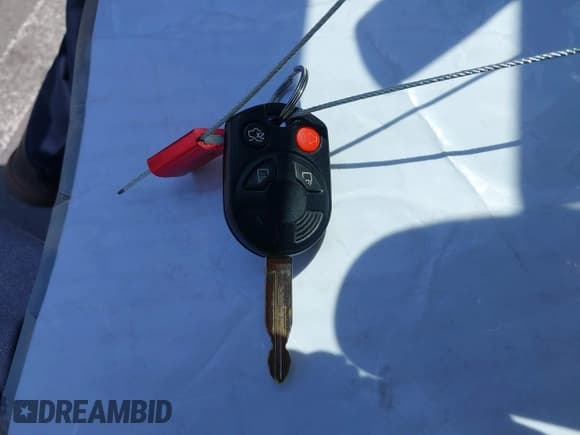 ✅ 2009 Ford Escape Hybrid • VIN: 1FMCU49329KA08605 • Lot: 42367265. Listed on IAAI with 166,562 mi. Free auction sales archive from the USA and detailed vehicle history report at DreamBid. Image 11.