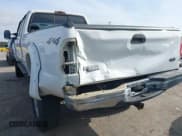 ✅ 2001 Ford F-350 XL • VIN: 1FTSW31F81EC22639 • Lot: 42053195. Wystawiony na IAAI z przebiegiem 285 028 mil. Bezpłatny archiwum sprzedaży aukcyjnych z USA i szczegółowy raport historii pojazdu na DreamBid. Zdjęcie 17.