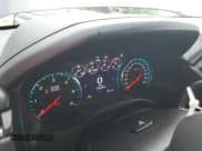 ✅ 2017 Chevrolet Suburban LT • VIN: 1GNSKHKC5HR360856 • Lot: 63503435. Wystawiony na Copart z przebiegiem 114 162 mil. Bezpłatny archiwum sprzedaży aukcyjnych z USA i szczegółowy raport historii pojazdu na DreamBid. Zdjęcie 9.