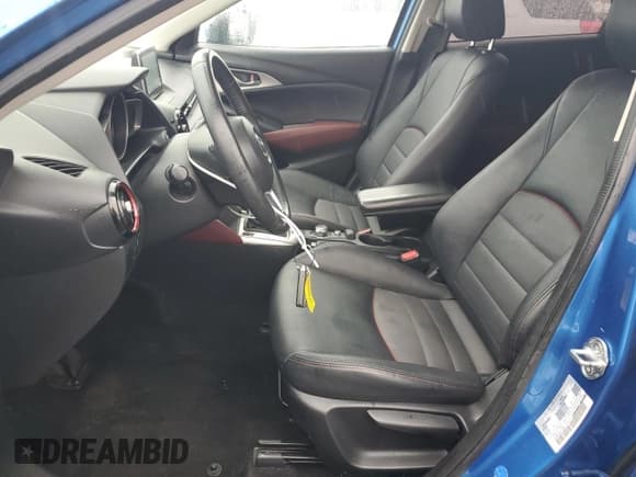 ✅ 2016 Mazda CX-3 Touring • VIN: JM1DKBC74G0112200 • Лот: 85149825. Опубликован ранее на Copart с пробегом 85 633 миль. Бесплатный доступ к архиву аукционных продаж из США и подробный отчёт об истории автомобиля на DreamBid. Изображение 7.