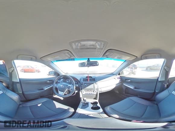 ✅ 2012 Toyota Camry SE • VIN: 4T1BF1FK6CU136230 • Lot: 91566905. Wystawiony na Copart z przebiegiem 174 066 mil. Bezpłatny archiwum sprzedaży aukcyjnych z USA i szczegółowy raport historii pojazdu na DreamBid. Zdjęcie 14.