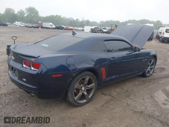 ✅ 2012 Chevrolet Camaro 2LT • VIN: 2G1FC1E39C9138018 • Lot: 42468827. Listed on IAAI with 104,090 mi. Free auction sales archive from the USA and detailed vehicle history report at DreamBid. Image 4.