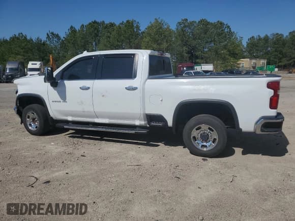 ✅ 2021 Chevrolet Silverado 1500 • VIN: 1GC4WPE70MF115201 • Лот: 43813045. Опубликован ранее на Copart с пробегом 83 971 миль. Бесплатный доступ к архиву аукционных продаж из США и подробный отчёт об истории автомобиля на DreamBid. Изображение 2.