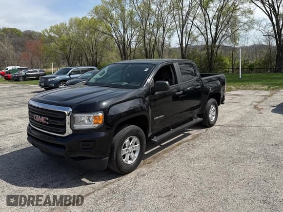 ✅ 2017 GMC Canyon 2WD • VIN: 1GTG5BEN5H1176886 • Lot: 52742165. Listed on Copart with 141,096 mi. Free auction sales archive from the USA and detailed vehicle history report at DreamBid. Image 2.