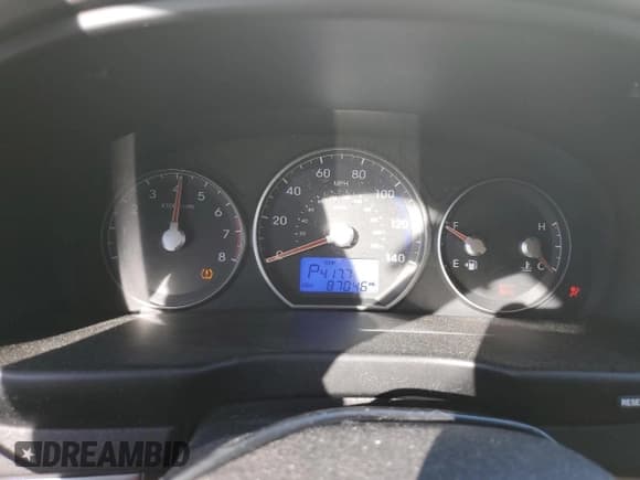 ✅ 2010 Hyundai Santa Fe GLS • VIN: 5NMSG3AB9AH385937 • Lot: 80699584. Listed on Copart with 87,046 mi. Free auction sales archive from the USA and detailed vehicle history report at DreamBid. Image 9.