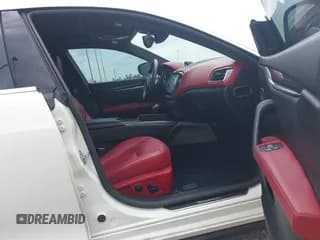 ✅ 2018 Maserati Ghibli • VIN: ZAM57XSA4J1277029 • Лот: 43026271. Опубликован ранее на IAAI с пробегом 63 204 миль. Бесплатный доступ к архиву аукционных продаж из США и подробный отчёт об истории автомобиля на DreamBid. Изображение 5.