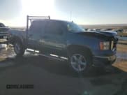 ✅ 2010 GMC Sierra 1500 • VIN: 3GTXKVE26AG101850 • Lot: 82770984. Wystawiony na Copart z przebiegiem 175 714 mil. Bezpłatny archiwum sprzedaży aukcyjnych z USA i szczegółowy raport historii pojazdu na DreamBid. Zdjęcie 4.