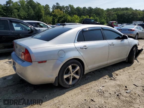 ✅ 2011 Chevrolet Malibu 1LT • VIN: 1G1ZC5E17BF265181 • Lot: 63083944. Listed on Copart with 218,527 mi. Free auction sales archive from the USA and detailed vehicle history report at DreamBid. Image 3.