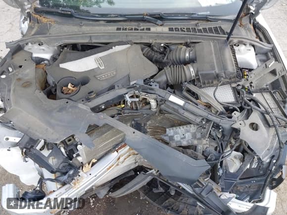 ✅ 2017 Lincoln Continental Reserve • VIN: 1LN6L9NP8H5627079 • Lot: 42914480. Listed on IAAI with Not provided. Free auction sales archive from the USA and detailed vehicle history report at DreamBid. Image 10.