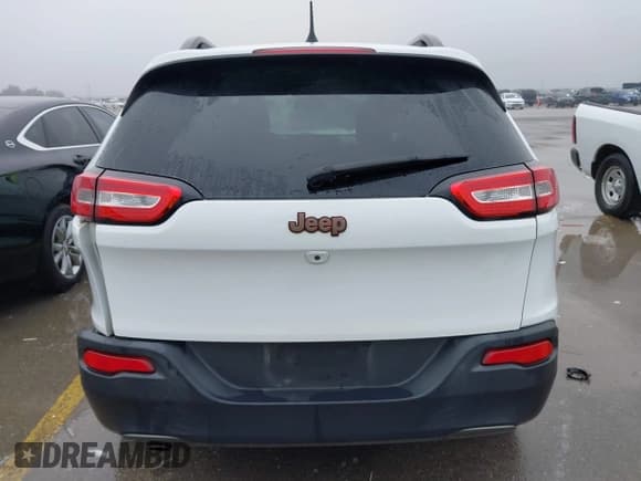✅ 2017 Jeep Cherokee Latitude • VIN: 1C4PJLCB5HW571941 • Лот: 41156440. Опубликован ранее на IAAI с пробегом 135 862 миль. Бесплатный доступ к архиву аукционных продаж из США и подробный отчёт об истории автомобиля на DreamBid. Изображение 16.