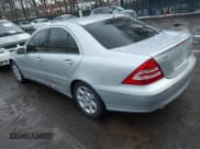 ✅ 2006 Mercedes-Benz C 280 Luxury • VIN: WDBRF92H96F795003 • Lot: 43873716. Wystawiony na IAAI z przebiegiem 121 427 mil. Bezpłatny archiwum sprzedaży aukcyjnych z USA i szczegółowy raport historii pojazdu na DreamBid. Zdjęcie 3.