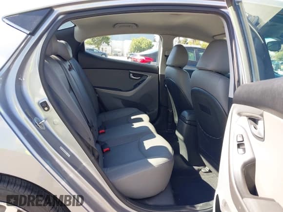 ✅ 2014 Hyundai Elantra SE • VIN: KMHDH4AE9EU161258 • Lot: 43420575. Listed on IAAI with 160,523 mi. Free auction sales archive from the USA and detailed vehicle history report at DreamBid. Image 8.