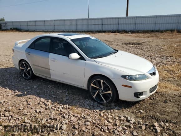 ✅ 2006 Mazda 6 s • VIN: 1YVHP80D165M14801 • Lot: 71542895. Listed on Copart with 224,537 mi. Free auction sales archive from the USA and detailed vehicle history report at DreamBid. Image 4.