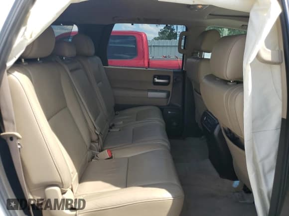 ✅ 2008 Toyota Sequoia Limited • VIN: 5TDBY68A78S004671 • Лот: 70139975. Опубликован ранее на Copart с пробегом 168 239 миль. Бесплатный доступ к архиву аукционных продаж из США и подробный отчёт об истории автомобиля на DreamBid. Изображение 11.