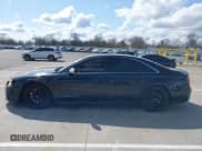 ✅ 2013 Audi S8 • VIN: WAUD2AFD6DN021372 • Lot: 41983495. Wystawiony na IAAI z przebiegiem 159 832 mil. Bezpłatny archiwum sprzedaży aukcyjnych z USA i szczegółowy raport historii pojazdu na DreamBid. Zdjęcie 15.