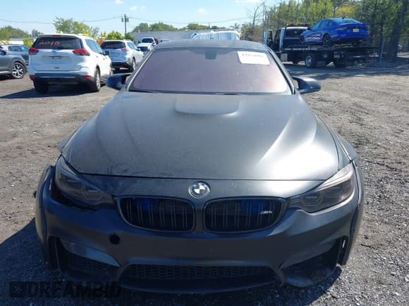 ✅ 2015 BMW M4 • VIN: WBS3R9C55FK331029 • Lot: 43254981. Listed on IAAI with 129,394 mi. Free auction sales archive from the USA and detailed vehicle history report at DreamBid. Image 12.
