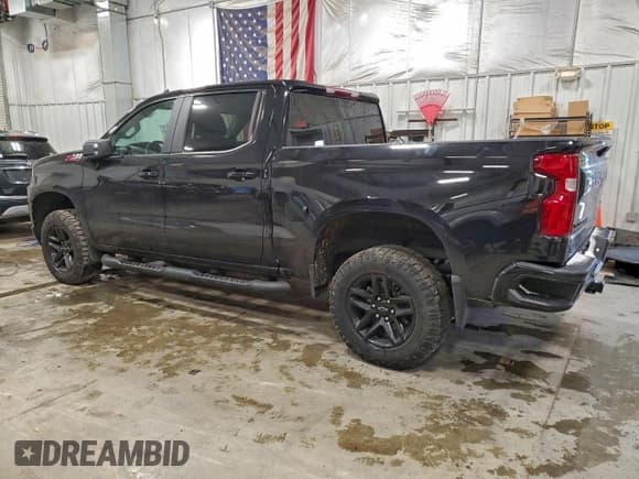 ✅ 2022 Chevrolet Silverado 1500 RST • VIN: 1GCUYEET9NZ129075 • Lot: 94184325. Listed on Copart with 69,396 mi. Free auction sales archive from the USA and detailed vehicle history report at DreamBid. Image 2.
