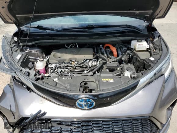 ✅ 2022 Toyota Sienna XSE • VIN: 5TDDSKFC9NS057763 • Lot: 68432465. Listed on Copart with 72,710 mi. Free auction sales archive from the USA and detailed vehicle history report at DreamBid. Image 12.