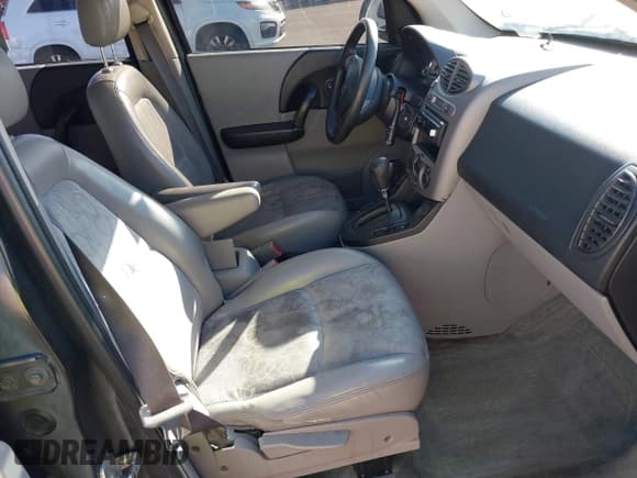 ✅ 2004 Saturn VUE V6 • VIN: 5GZCZ53424S815081 • Lot: 41703783. Wystawiony na IAAI z przebiegiem Nie podano. Bezpłatny archiwum sprzedaży aukcyjnych z USA i szczegółowy raport historii pojazdu na DreamBid. Zdjęcie 5.