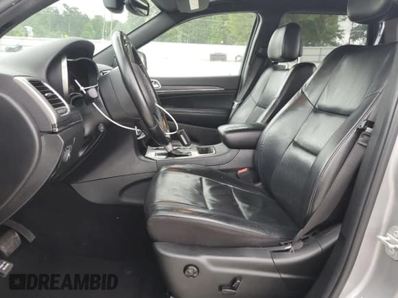 ✅ 2020 Jeep Grand Cherokee Limited • VIN: 1C4RJEBG3LC295111 • Lot: 54969965. Listed on Copart with 139,270 mi. Free auction sales archive from the USA and detailed vehicle history report at DreamBid. Image 7.