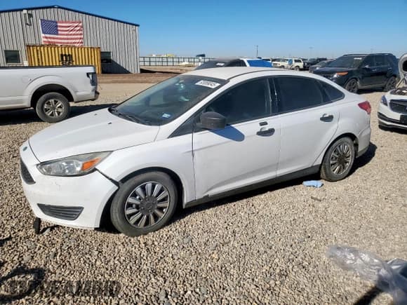 ✅ 2015 Ford Focus S • VIN: 1FADP3E20FL321834 • Lot: 93089045. Listed on Copart with 221,648 mi. Free auction sales archive from the USA and detailed vehicle history report at DreamBid. Image 1.