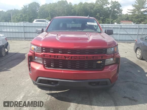 ✅ 2022 Chevrolet Silverado 1500 Custom • VIN: 3GCPYBEK6NG188796 • Lot: 62487375. Wystawiony na Copart z przebiegiem 31 799 mil. Bezpłatny archiwum sprzedaży aukcyjnych z USA i szczegółowy raport historii pojazdu na DreamBid. Zdjęcie 5.
