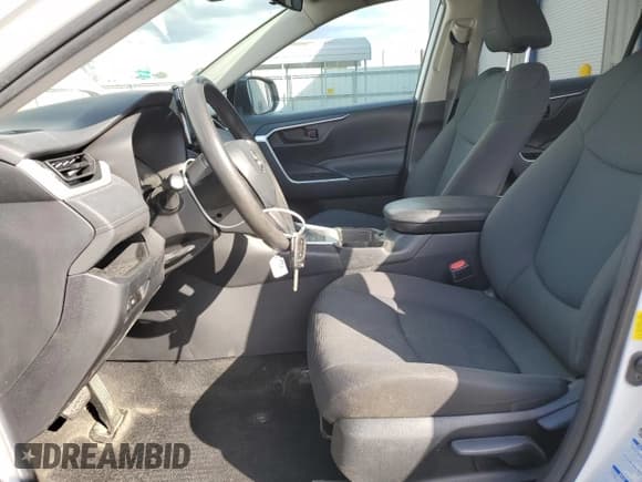 ✅ 2021 Toyota RAV4 Hybrid LE • VIN: 2T3LWRFV8MW116003 • Lot: 80349805. Listed on Copart with 33,415 mi. Free auction sales archive from the USA and detailed vehicle history report at DreamBid. Image 7.