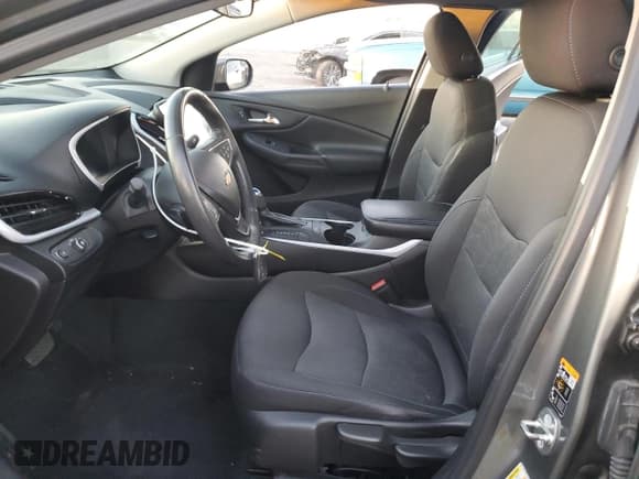 ✅ 2017 Chevrolet Volt LT • VIN: 1G1RC6S51HU148973 • Lot: 82004904. Wystawiony na Copart z przebiegiem 75 794 mil. Bezpłatny archiwum sprzedaży aukcyjnych z USA i szczegółowy raport historii pojazdu na DreamBid. Zdjęcie 7.