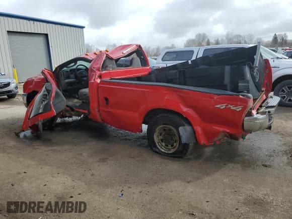 ✅ 2004 Ford F-250 XL • VIN: 1FTNF21L84EA46242 • Lot: 50214865. Listed on Copart with Not provided. Free auction sales archive from the USA and detailed vehicle history report at DreamBid. Image 2.