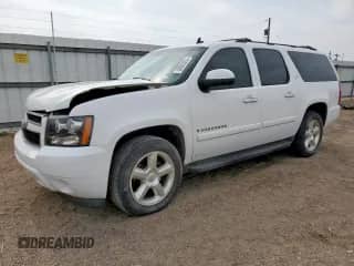 2007 Chevrolet Suburban LTZ with VIN 3GNFC16J07G153658, listed as a Copart auction lot 58020255 with 319,762 mi miles and Salvage title. Bid and sale history available at DreamBid. Image 1.