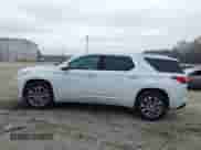 2021 Chevrolet Traverse Premier с VIN 1GNERKKW0MJ132238, выставлен на аукционе IAAI как лот 41515385 с пробегом 135 739 миль миль и . История ставок и продаж доступна на DreamBid. Изображение 14.